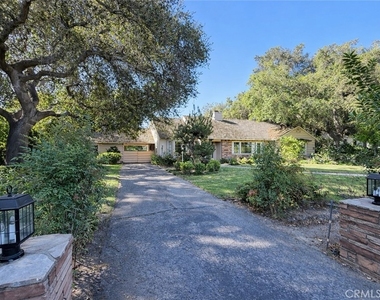 18 Woodland Lane - Photo Thumbnail 21