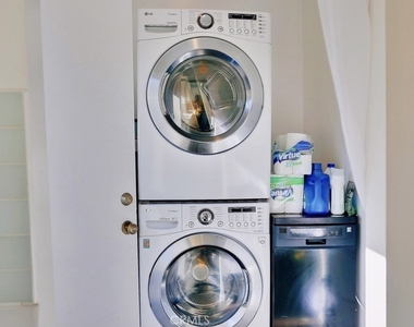 5150 Romaine Street - Photo Thumbnail 19