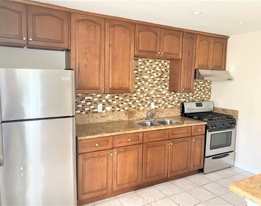250 Cliff Drive - Photo Thumbnail 13