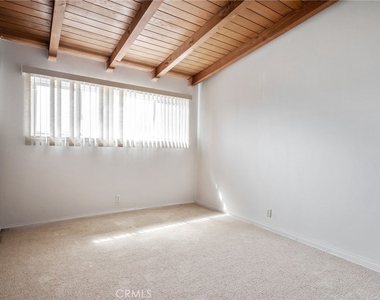 1935 W 1st - Photo Thumbnail 22