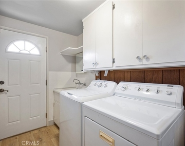 1935 W 1st - Photo Thumbnail 15