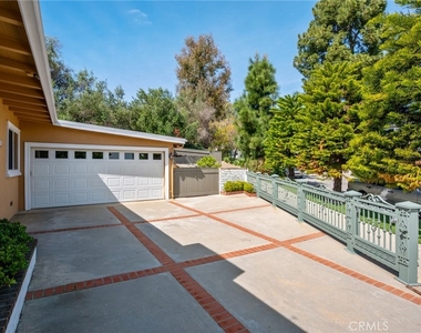 1935 W 1st - Photo Thumbnail 42