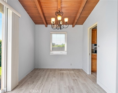 1935 W 1st - Photo Thumbnail 8