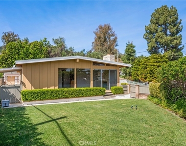 1935 W 1st - Photo Thumbnail 29