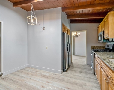 1935 W 1st - Photo Thumbnail 13