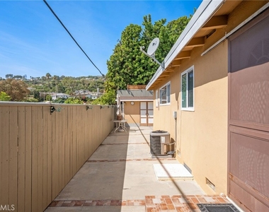 1935 W 1st - Photo Thumbnail 32