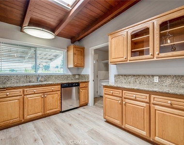 1935 W 1st - Photo Thumbnail 11