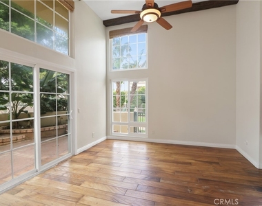 6031 Shadowbrook - Photo Thumbnail 3