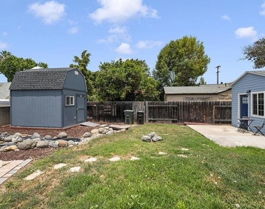 586 Del Mar - Photo Thumbnail 36