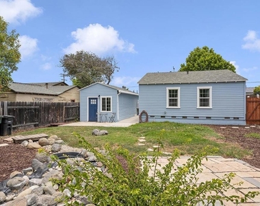586 Del Mar - Photo Thumbnail 34