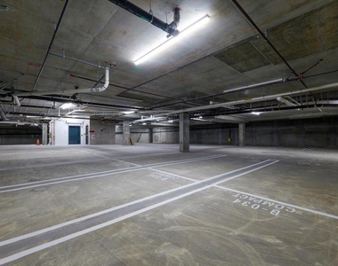 18900 Parthenia Street - Photo Thumbnail 34