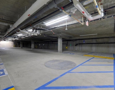 18900 Parthenia Street - Photo Thumbnail 33