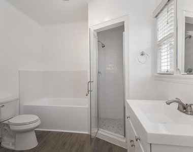 1726 N Vista Street - Photo Thumbnail 16