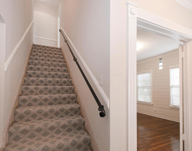 1726 N Vista Street - Photo Thumbnail 22