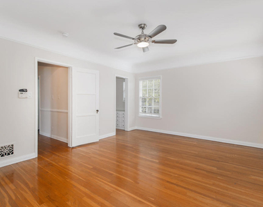 1726 N Vista Street - Photo Thumbnail 14