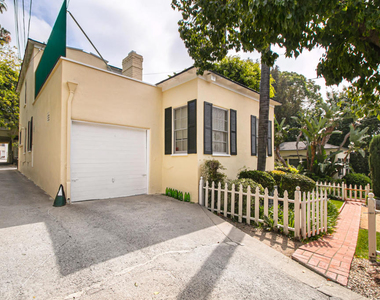 1726 N Vista Street - Photo Thumbnail 32