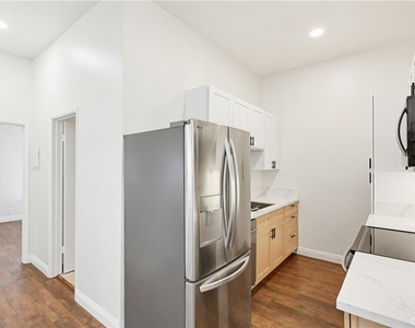 8328 Regents Road - Photo Thumbnail 8