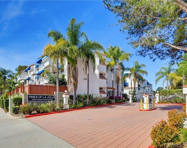 8328 Regents Road - Photo Thumbnail 21