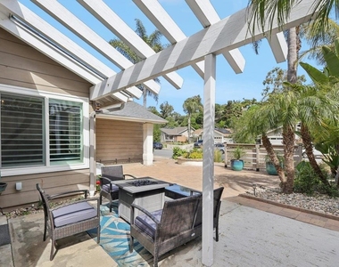 1767 Woodbine Place - Photo Thumbnail 1