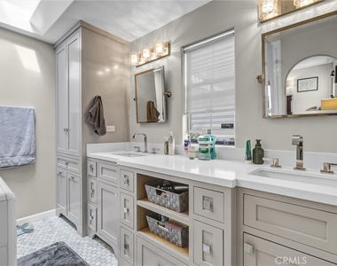 2740 Highland Way - Photo Thumbnail 5