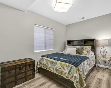 2740 Highland Way - Photo Thumbnail 11
