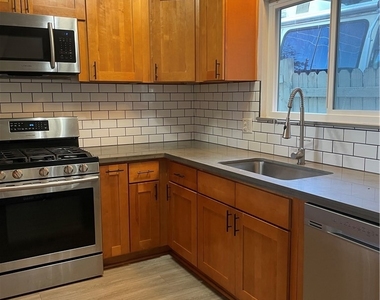 29392 Lake View - Photo Thumbnail 5