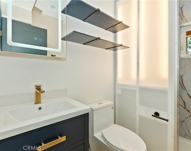 441 Oriole Drive - Photo Thumbnail 20