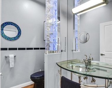 876 Harrington - Photo Thumbnail 14