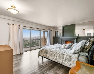 876 Harrington - Photo Thumbnail 33