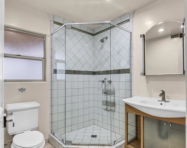 876 Harrington - Photo Thumbnail 24