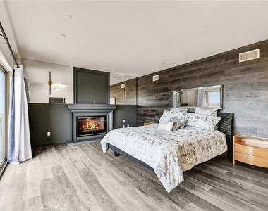 876 Harrington - Photo Thumbnail 34
