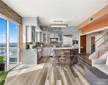 488 E Ocean - Photo Thumbnail 7