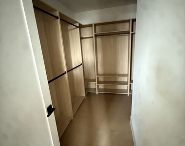 3846 Bentley Avenue - Photo Thumbnail 13