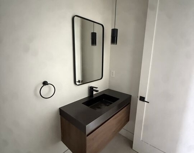 3846 Bentley Avenue - Photo Thumbnail 4