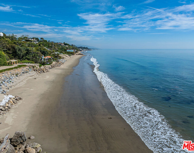 28036 Sea Lane Drive - Photo Thumbnail 4