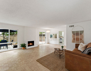 22736 Cantlay Street - Photo Thumbnail 3