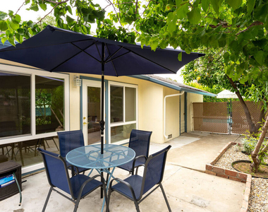 22736 Cantlay Street - Photo Thumbnail 28