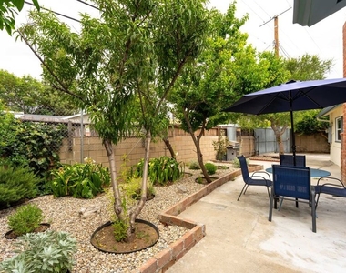 22736 Cantlay Street - Photo Thumbnail 29