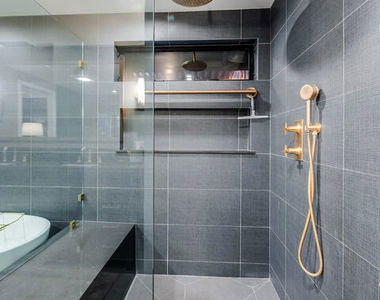4635 Clybourn Avenue - Photo Thumbnail 49