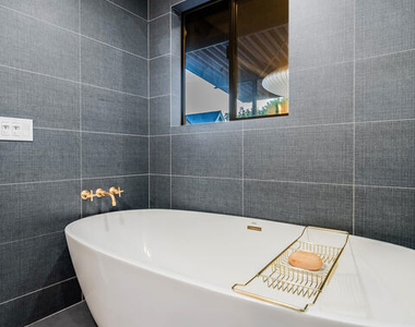 4635 Clybourn Avenue - Photo Thumbnail 48