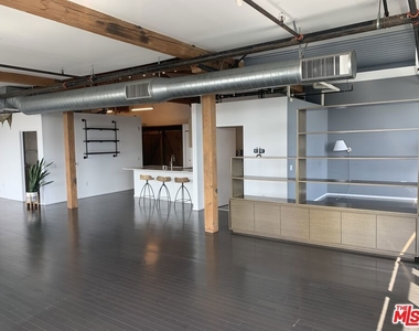 530 S Hewitt Street - Photo Thumbnail 19