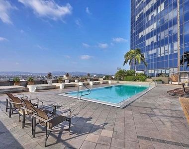 1100 Wilshire Boulevard - Photo Thumbnail 14