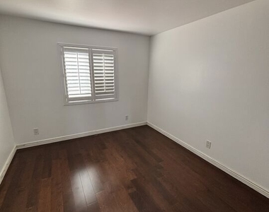 2600 W Picadilly Way - Photo Thumbnail 7