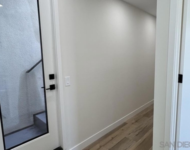 260 Donax Ave - Photo Thumbnail 19