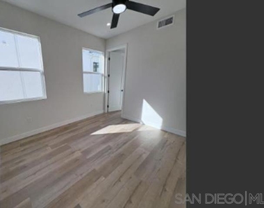 260 Donax Ave - Photo Thumbnail 36