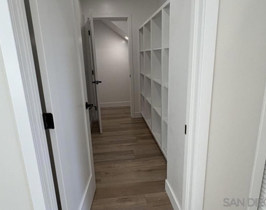 260 Donax Ave - Photo Thumbnail 4