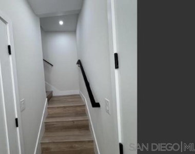 260 Donax Ave - Photo Thumbnail 15