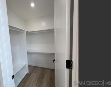 260 Donax Ave - Photo Thumbnail 39