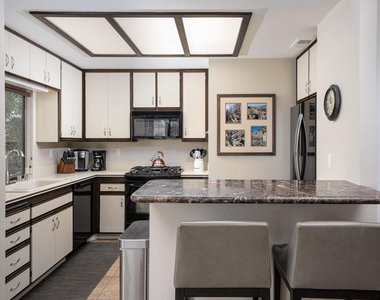 28764 Taos Court - Photo Thumbnail 10