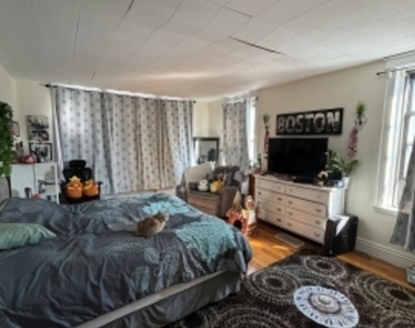 50 Carlton St - Photo Thumbnail 10